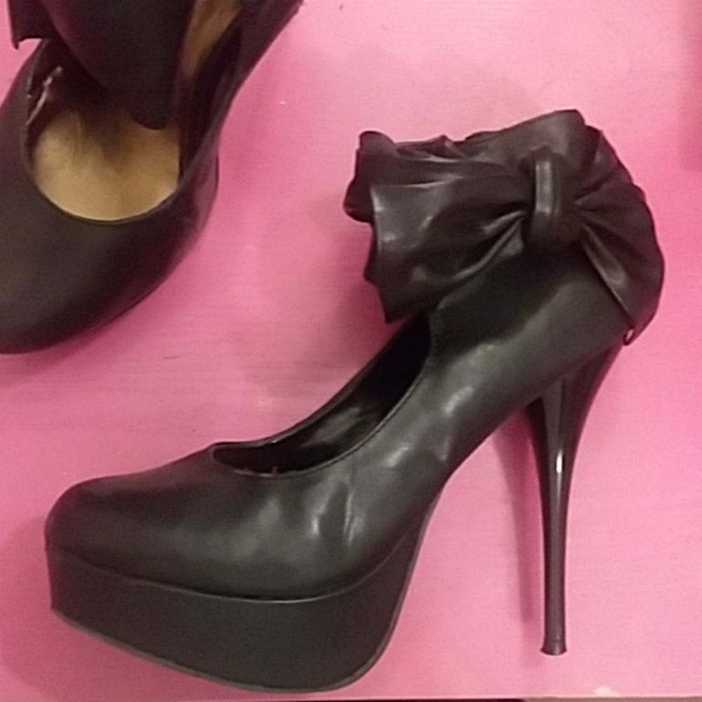 Shoes/Heels